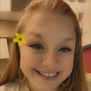 Meet your Posher, Carly